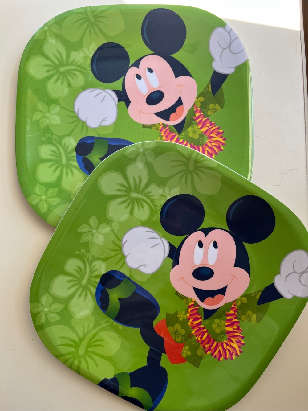 Disney Store Mickey Mouse Hawaiian Plates - Set of 2